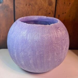 Y2K Era Lavender PartyLite Textured Round Candle